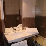 Отель 1er Consul 2*