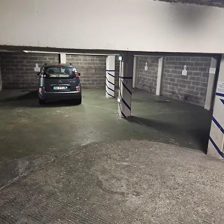 1er Consul Szálloda 2*