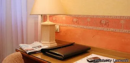 Otel 1er Consul Rouen