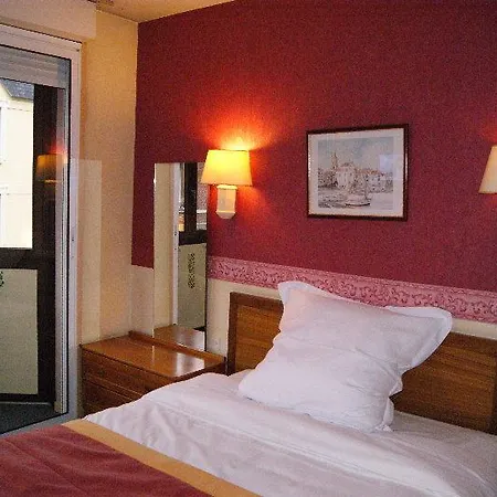 1er Consul 2* Rouen